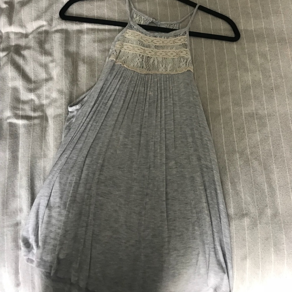 Gray tank